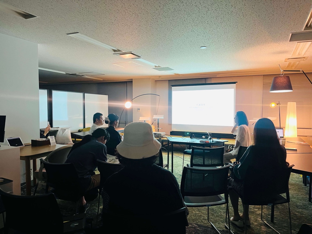 みんなで「地域遺産」を語る会の様子